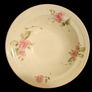 Gibson Everyday Pink Rose Bowls Set of 5 Floral Rimmed Soup Salad 7"